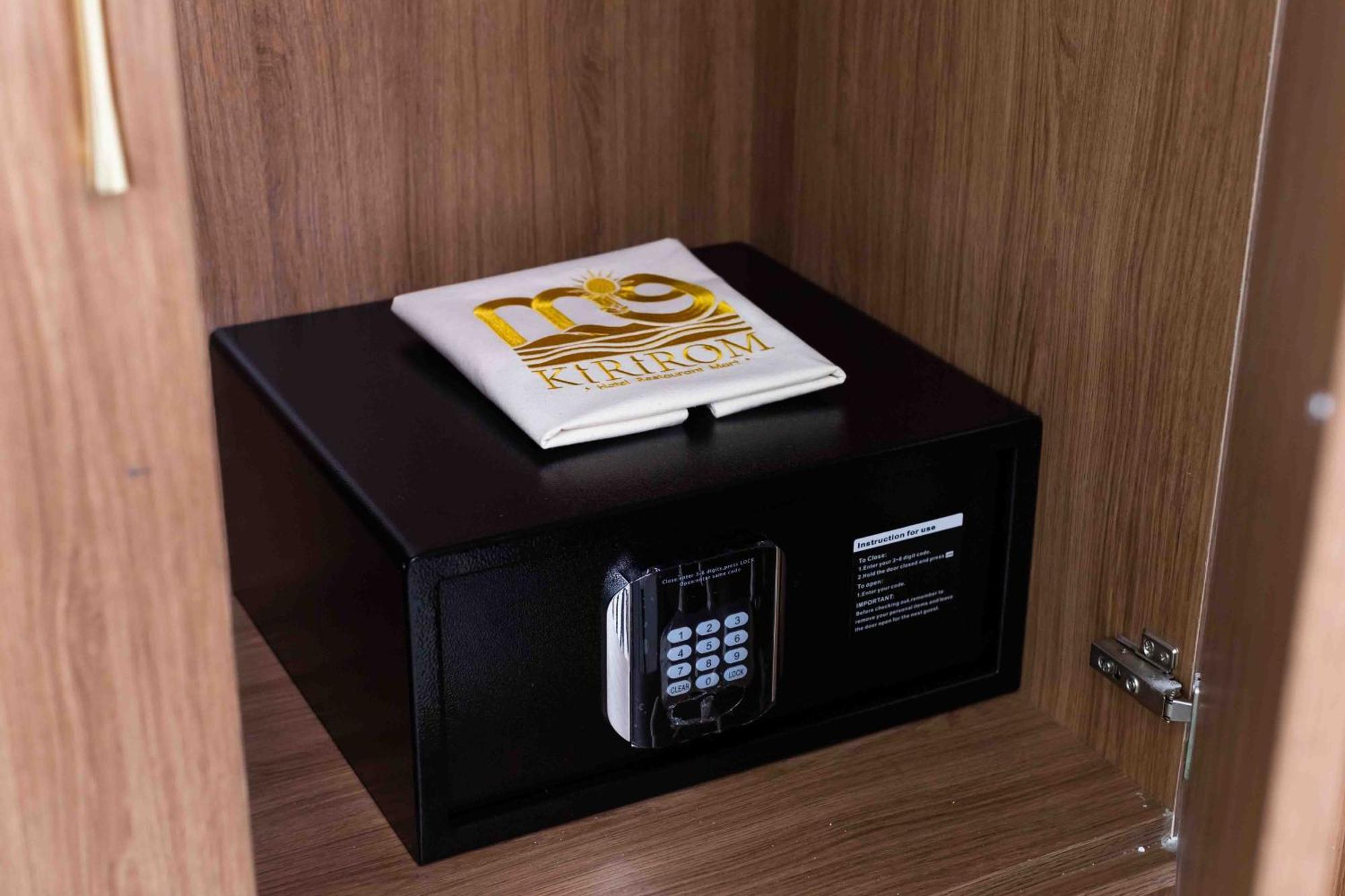 M9 Kirirom Hotel Phnom Penh Bagian luar foto
